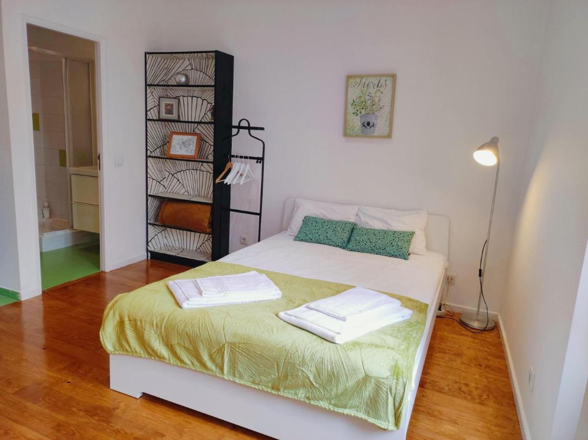 Eco Green Studio Apartment Lisbon Luaran gambar