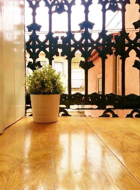 Eco Green Studio Apartment Lisbon Luaran gambar